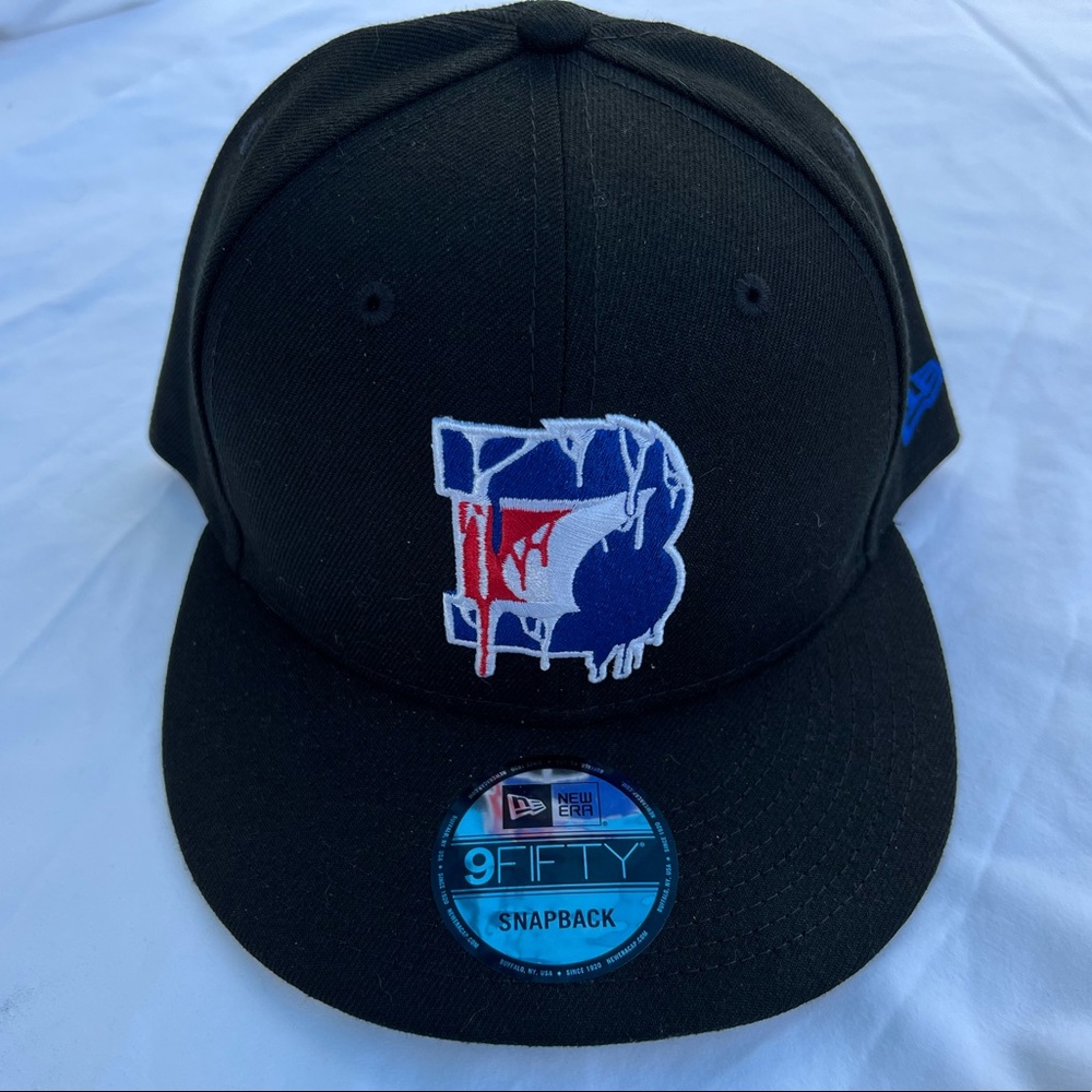 Buffalo Bills New Era 9Fifty Paint Drip SnapBack 2022 WNY Regional Exclusive